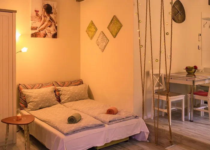 Daire Seek And Hide - Little Emma's Hideaway Braşov