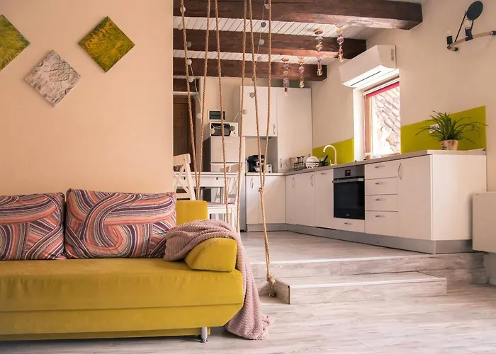 Seek And Hide - Little Emma's Hideaway דירה *